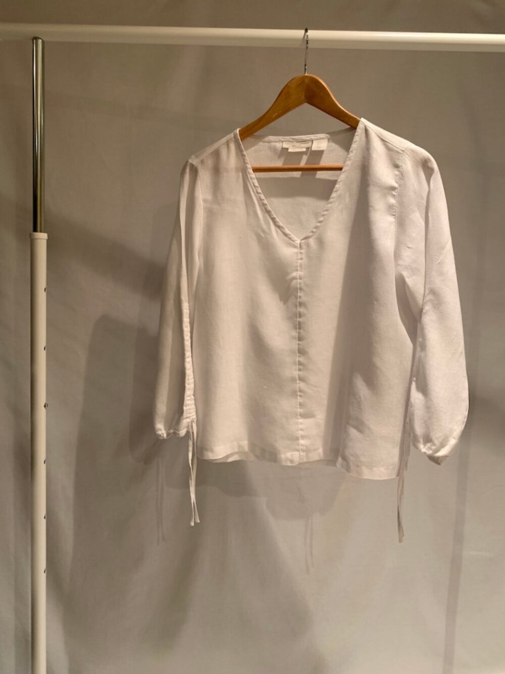 Christian Siriano 100% Linen Top — Ivory — Size Small